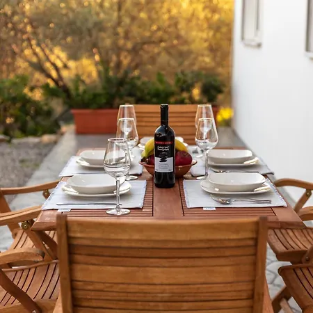 Evgenias Olive House *