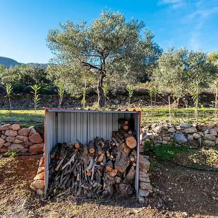 Evgenias Olive House Kalathos