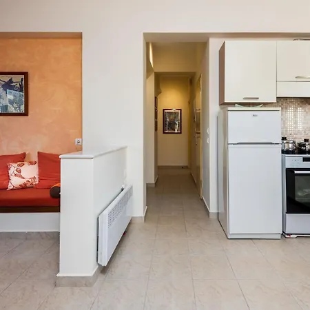 Evgenias Olive House カラソス