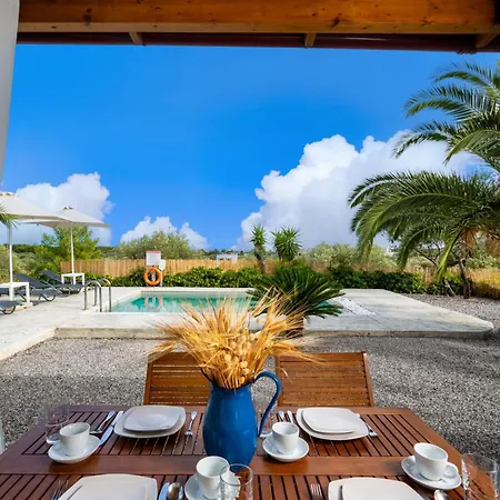 Evgenias Olive House *